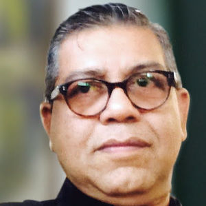 Meet your Posher, Shabbir